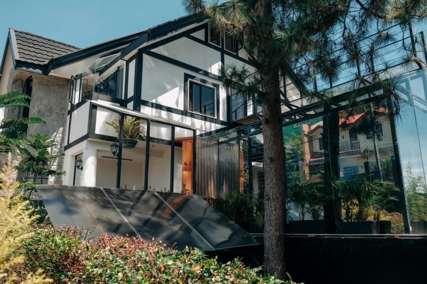 Tudor In The Pines Villa Baguio City Bagian luar foto