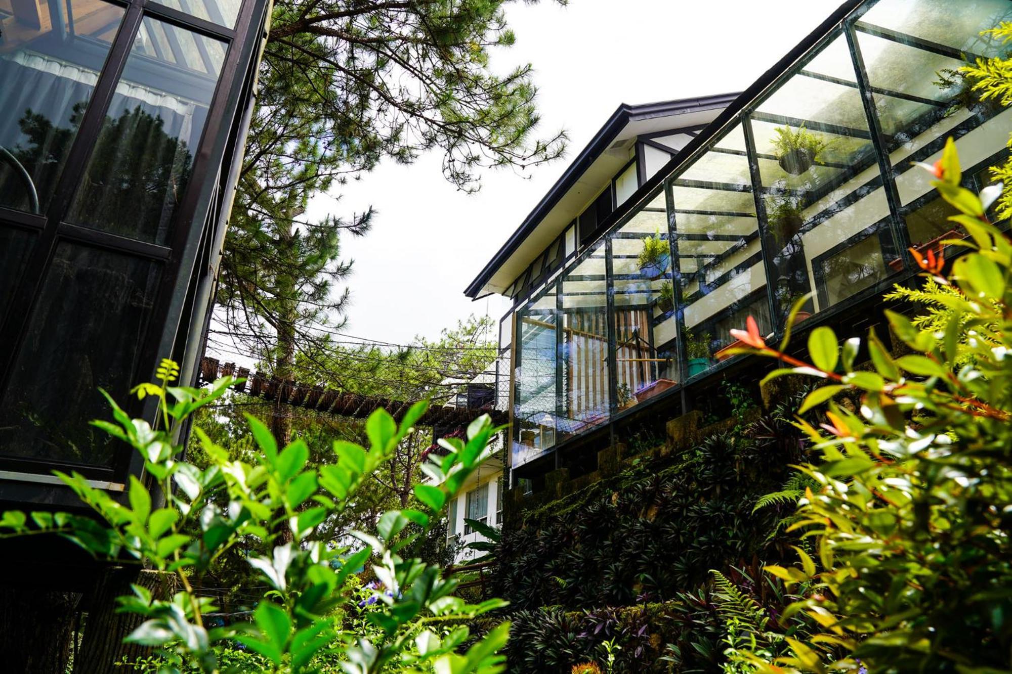Tudor In The Pines Villa Baguio City Bagian luar foto